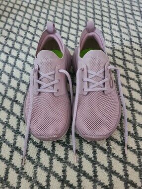 Oofos Stride Women's Shoe